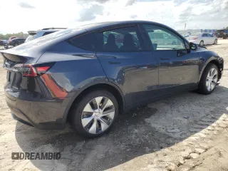 2024 Tesla Model Y Long Range z VIN 7SAYGDEE4RA251337, wystawiony jako Copart lot #59844555 z przebiegiem 16 011 mil mil oraz Szkoda całkowita • Salvage title. Historia ofert i sprzedaży dostępna na DreamBid. Obrazek 3.