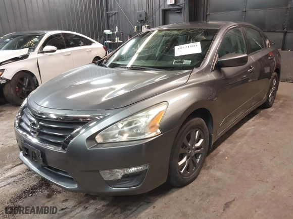 2015 Nissan Altima 2.5 S with VIN 1N4AL3AP7FN893956, listed as a IAAI auction lot 41521503 with 77,671 mi miles. Bid and sale history available at carsss.com. Image 19.