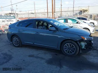 2020 Hyundai Ioniq Electric Limited with VIN KMHC85LJ9LU071908, listed as a IAAI auction lot 41620379 with 63,155 mi miles. Bid and sale history available at carsss.com. Image 14.