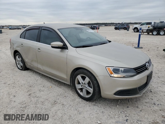 2013 Volkswagen Jetta TDI with VIN 3VWLL7AJ7DM297854, listed as a Copart auction lot 88531765 with 68,405 mi miles and Salvage title. Bid and sale history available at DreamBid. Image 4.
