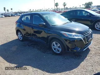 2024 Nissan Kicks S z VIN 3N1CP5BV0RL497360, wystawiony jako IAAI lot #42281912 z przebiegiem 11 234 mil mil oraz . Historia ofert i sprzedaży dostępna na DreamBid. Obrazek 1.