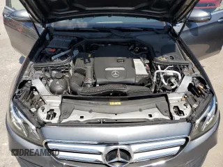 2018 Mercedes-Benz E-Class E 300 with VIN WDDZF4JB3JA331461, listed as a Copart auction lot 49532443 with Not Provided miles. Bid and sale history available at carsss.com. Image 11.