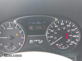 2013 Nissan Pathfinder SL with VIN 5N1AR2MM8DC627080, listed as a IAAI auction lot 42393981 with 236,401 mi miles and . Bid and sale history available at DreamBid. Image 7.