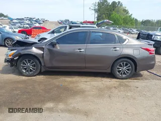 2015 Nissan Altima S with VIN 1N4AL3AP2FN379061, listed as a IAAI auction lot 41995960 with 313,153 mi miles and . Bid and sale history available at carsss.com. Image 14.