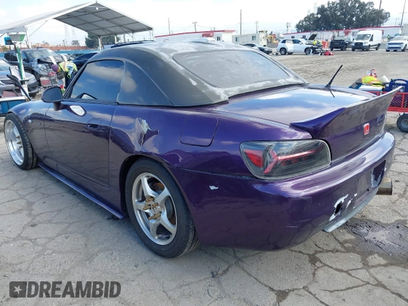 2001 Honda S2000 z VIN JHMAP11411T003513, wystawiony jako IAAI lot #41550216 z przebiegiem 155 595 mil mil oraz . Historia ofert i sprzedaży dostępna na DreamBid. Obrazek 3.