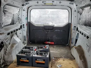 2018 Ford Transit Connect XL с VIN NM0LE7E79J1354749, выставлен на аукционе Copart как лот 54576535 с пробегом 98 786 миль миль и Списание • Salvage title. История ставок и продаж доступна на DreamBid. Изображение 10.