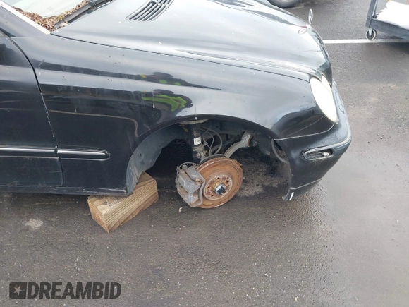 2004 Mercedes-Benz C 320 with VIN WDBRF64J44F469766, listed as a IAAI auction lot 41899612 with Not Provided miles and . Bid and sale history available at DreamBid. Image 15.