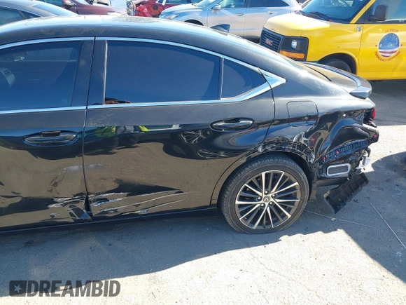 2023 Lexus ES with VIN 58ADA1C19PU028119, listed as a IAAI auction lot 41361461 with 48,379 mi miles. Bid and sale history available at carsss.com. Image 6.