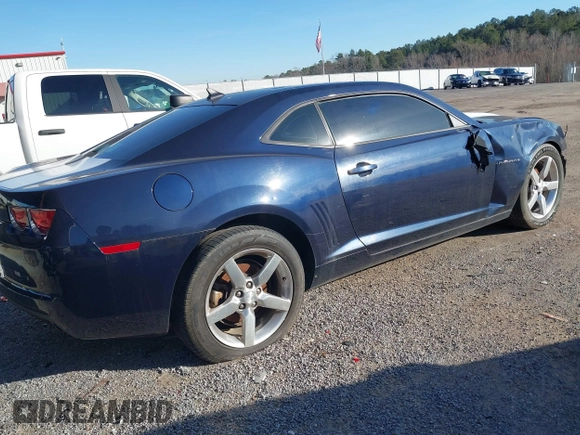 2011 Chevrolet Camaro 1LT z VIN 2G1FB1EDXB9115082, wystawiony jako IAAI lot #41322689 z przebiegiem 174 740 mil mil oraz . Historia ofert i sprzedaży dostępna na DreamBid. Obrazek 4.