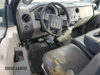 2008 Ford F-250 z VIN 1FDNF20518EE09582, wystawiony jako Copart lot #46505405 z przebiegiem 167 669 mil mil oraz Nie do naprawy • Non repairable. Historia ofert i sprzedaży dostępna na DreamBid. Obrazek 8.