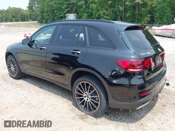 2022 Mercedes-Benz GLC 300 z VIN W1N0G8DB8NV351408, wystawiony jako IAAI lot #42396472 z przebiegiem 61 766 mil mil oraz . Historia ofert i sprzedaży dostępna na DreamBid. Obrazek 3.