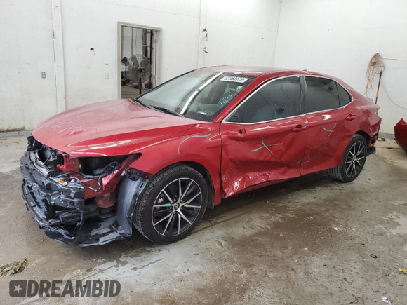 2021 Toyota Camry SE Nightshade with VIN 4T1T11AKXMU495494, listed as a Copart auction lot 52383975 with 120,492 mi miles and Salvage Title. Bid and sale history available at carsss.com. Image 1.