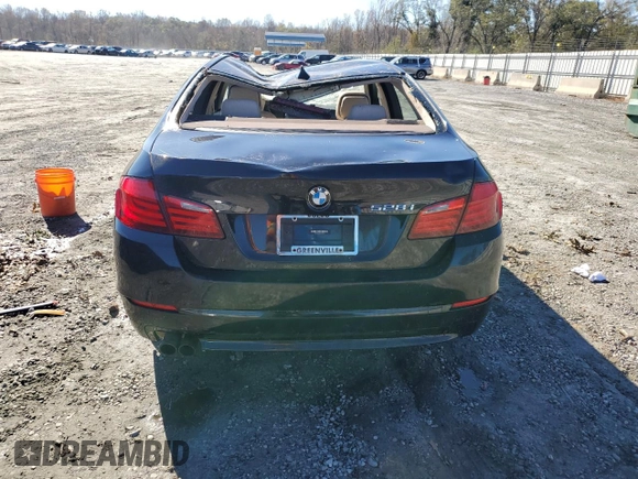 2013 BMW 5 Series 528i with VIN WBAXG5C58DDY31398, listed as a Copart auction lot 80565914 with 133,795 mi miles and Non Repairable. Bid and sale history available at carsss.com. Image 6.
