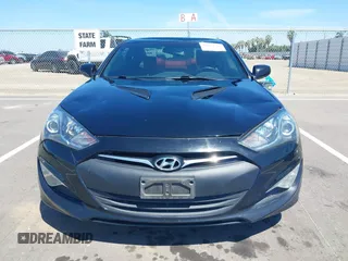 2013 Hyundai Genesis Coupe Track z VIN KMHHU6KJ6DU089065, wystawiony jako IAAI lot #42224509 z przebiegiem 104 918 mil mil oraz . Historia ofert i sprzedaży dostępna na DreamBid. Obrazek 12.