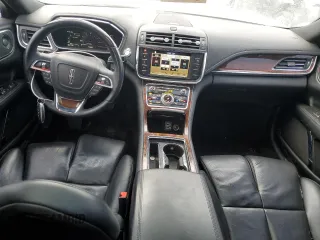 2017 Lincoln Continental Reserve with VIN 1LN6L9NP8H5623856, listed as a Copart auction lot 82551954 with 107,492 mi miles and Clean Title. Bid and sale history available at carsss.com. Image 8.