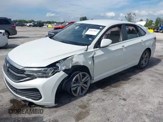2024 Volkswagen Jetta SE with VIN 3VWEM7BU8RM007188, listed as a IAAI auction lot 42657015 with 40,589 mi miles and . Bid and sale history available at DreamBid. Image 17.