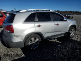 2012 Kia Sorento EX with VIN 5XYKU4A22CG234661, listed as a Copart auction lot 41653435 with 147,326 mi miles and Salvage Title. Bid and sale history available at carsss.com. Image 3.