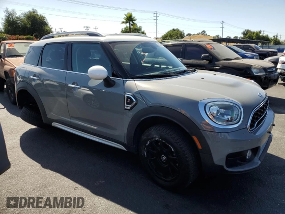 2018 MINI Countryman Cooper S with VIN WMZYT3C32J3E00307, listed as a Copart auction lot 62218445 with 41,652 mi miles and Salvage title. Bid and sale history available at DreamBid. Image 4.