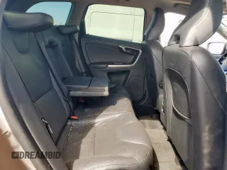 2015 Volvo XC60 T5 Drive-E Platinum с VIN YV440MDD3F2621703, выставлен на аукционе Copart как лот 58449195 с пробегом 119 470 миль миль и Чистый • Clean title. История ставок и продаж доступна на DreamBid. Изображение 11.