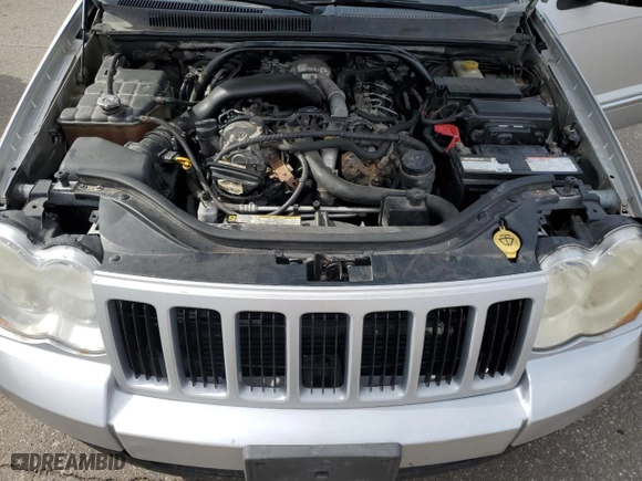 2008 Jeep Grand Cherokee Laredo with VIN 1J8HR48MX8C233846, listed as a Copart auction lot 50766955 with 134,404 mi miles and Salvage Title. Bid and sale history available at carsss.com. Image 12.