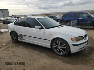 2005 BMW 3 Series 325i with VIN WBAEV33445KX10454, listed as a Copart auction lot 82350104 with 135,167 mi miles and Non repairable. Bid and sale history available at DreamBid. Image 4.