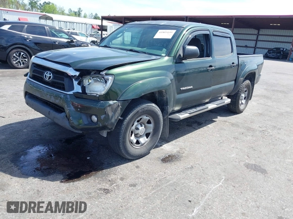 2014 Toyota Tacoma PreRunner with VIN 3TMJU4GN3EM162971, listed as a IAAI auction lot 41803155 with 250,083 mi miles. Bid and sale history available at carsss.com. Image 2.
