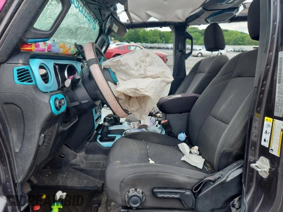 2018 Jeep Wrangler Unlimited Sport S z VIN 1C4HJXDGXJW299558, wystawiony jako Copart lot #58648855 z przebiegiem Nie podano mil oraz Szkoda całkowita • Salvage title. Historia ofert i sprzedaży dostępna na DreamBid. Obrazek 7.