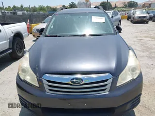 2011 Subaru Outback 2.5i z VIN 4S4BRBAC9B3341901, wystawiony jako IAAI lot #42408864 z przebiegiem 163 282 mil mil oraz . Historia ofert i sprzedaży dostępna na DreamBid. Obrazek 6.