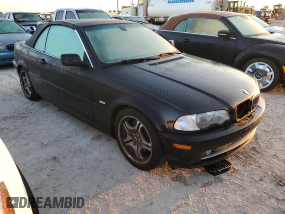 2003 BMW 3 Series 330Ci with VIN WBABS53413JU98493, listed as a Copart auction lot 74194424 with 0 mi miles and Non Repairable. Bid and sale history available at carsss.com. Image 4.