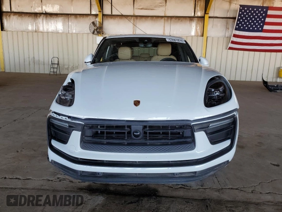2023 Porsche Macan with VIN WP1AA2A50PLB00727, listed as a Copart auction lot 53501815 with 7,854 mi miles and Salvage Title. Bid and sale history available at carsss.com. Image 5.