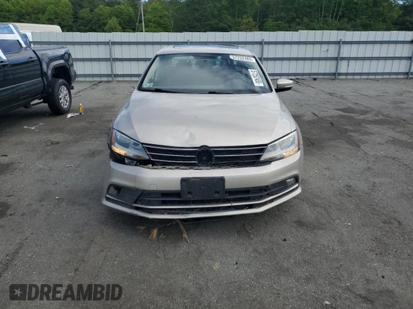 2015 Volkswagen Jetta SE z VIN 3VWD17AJ3FM232299, wystawiony jako Copart lot #57252465 z przebiegiem 128 882 mil mil oraz Szkoda całkowita • Salvage title. Historia ofert i sprzedaży dostępna na DreamBid. Obrazek 5.