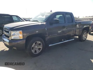 2011 Chevrolet Silverado 1500 LT with VIN 1GCRCSEA1BZ217437, listed as a Copart auction lot 42629445 with 142,238 mi miles and Salvage Title. Bid and sale history available at DreamBid. Image 1.