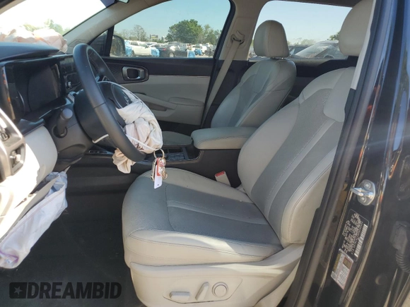 2023 Kia Sorento S with VIN 5XYRL4LC4PG242564, listed as a Copart auction lot 48753475 with 32,874 mi miles and Salvage Title. Bid and sale history available at DreamBid. Image 7.