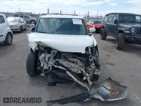 2008 Scion xB with VIN JTLKE50E281034521, listed as a IAAI auction lot 41896438 with 136,605 mi miles. Bid and sale history available at carsss.com. Image 13.