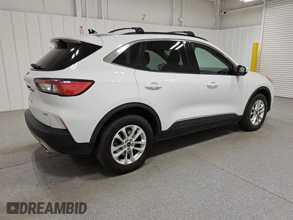 2020 Ford Escape SE with VIN 1FMCU9G69LUA79418, listed as a Copart auction lot 56177155 with 105,394 mi miles and Clean title. Bid and sale history available at DreamBid. Image 3.