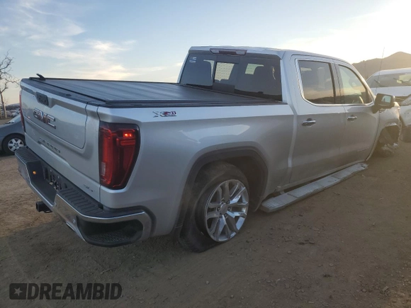 2021 GMC Sierra 1500 SLT z VIN 3GTU9DED6MG249205, wystawiony jako Copart lot #43583845 z przebiegiem 33 053 mil mil oraz Szkoda całkowita • Salvage title. Historia ofert i sprzedaży dostępna na DreamBid. Obrazek 3.