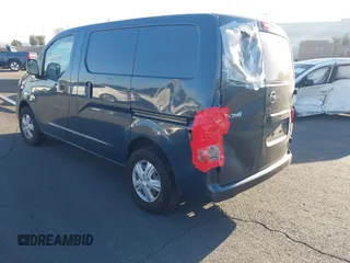 2015 Nissan NV200 SV with VIN 3N6CM0KN9FK703833, listed as a IAAI auction lot 41956251 with 259,155 mi miles. Bid and sale history available at carsss.com. Image 3.