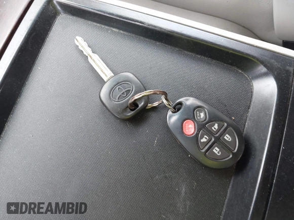 2011 Toyota Sienna XLE AAS with VIN 5TDYK3DCXBS133044, listed as a IAAI auction lot 42722691 with 179,497 mi miles and . Bid and sale history available at DreamBid. Image 11.