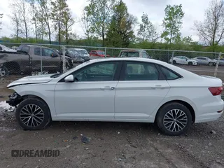 2020 Volkswagen Jetta S с VIN 3VWCB7BU9LM067517, выставлен на аукционе IAAI как лот 42186355 с пробегом 69 467 миль миль и . История ставок и продаж доступна на DreamBid. Изображение 15.