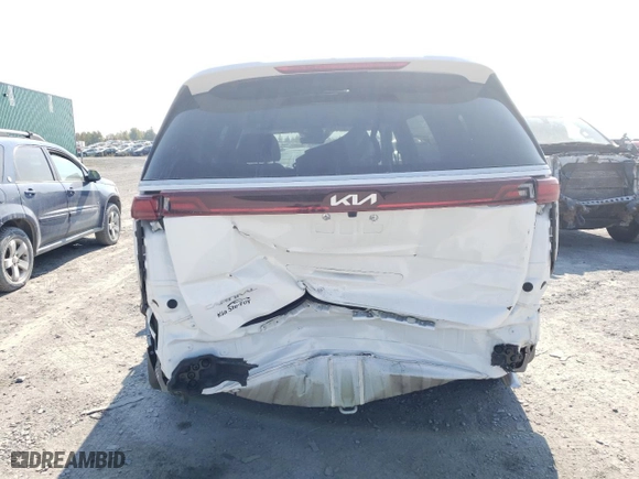 2024 Kia Carnival LX with VIN KNDNB5H34R6450188, listed as a Copart auction lot 79611194 with 5,382 mi miles and Salvage Title. Bid and sale history available at carsss.com. Image 6.