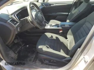2020 Ford Fusion SE z VIN 3FA6P0T93LR179435, wystawiony jako Copart lot #56985465 z przebiegiem 43 188 mil mil oraz Szkoda całkowita • Salvage title. Historia ofert i sprzedaży dostępna na DreamBid. Obrazek 7.