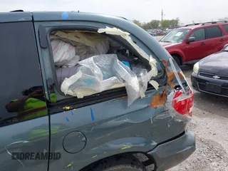 2006 Dodge Caravan SXT z VIN 1D4GP45R56B738708, wystawiony jako IAAI lot #42015544 z przebiegiem 125 494 mil mil oraz . Historia ofert i sprzedaży dostępna na DreamBid. Obrazek 6.
