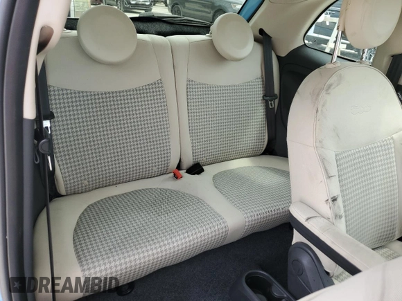 2017 FIAT 500 Pop z VIN 3C3CFFKR3HT503017, wystawiony jako Copart lot #55838305 z przebiegiem 80 951 mil mil oraz Szkoda całkowita • Salvage title. Historia ofert i sprzedaży dostępna na DreamBid. Obrazek 10.