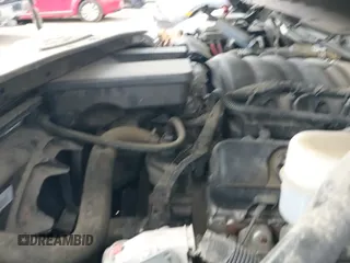 2018 Chevrolet Silverado 1500 Custom с VIN 3GCPCPEH2JG176302, выставлен на аукционе IAAI как лот 42752064 с пробегом 92 410 миль миль и . История ставок и продаж доступна на DreamBid. Изображение 19.