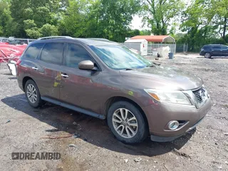 2015 Nissan Pathfinder SV z VIN 5N1AR2MN0FC704228, wystawiony jako IAAI lot #42248054 z przebiegiem 144 106 mil mil oraz . Historia ofert i sprzedaży dostępna na DreamBid. Obrazek 1.