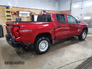 2023 Chevrolet Colorado 4WD Work Truck z VIN 1GCGTBEC4P1255873, wystawiony jako Copart lot #47452705 z przebiegiem 8 672 mil mil oraz Szkoda całkowita • Salvage title. Historia ofert i sprzedaży dostępna na DreamBid. Obrazek 3.