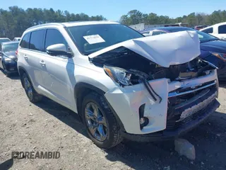 2019 Toyota Highlander Limited z VIN 5TDDZRFH5KS978941, wystawiony jako IAAI lot #41773830 z przebiegiem 104 385 mil mil oraz . Historia ofert i sprzedaży dostępna na DreamBid. Obrazek 1.