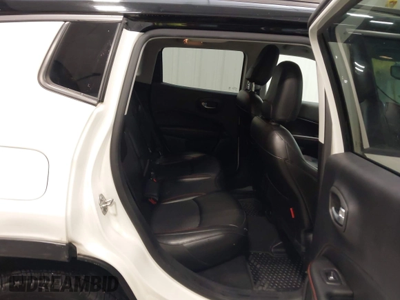 2020 Jeep Compass Trailhawk с VIN 3C4NJDDB9LT220878, выставлен на аукционе IAAI как лот 42139615 с пробегом 64 094 миль миль и . История ставок и продаж доступна на DreamBid. Изображение 8.