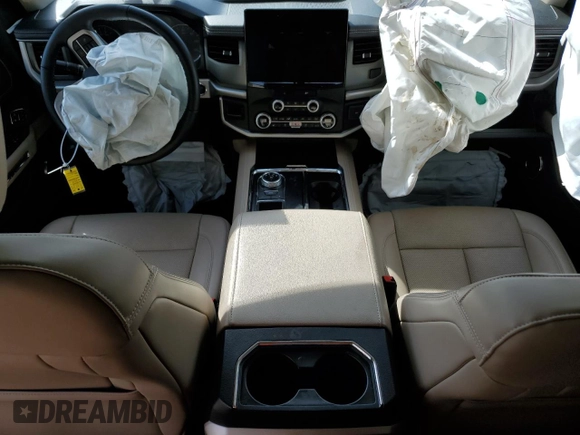 2023 Ford Expedition Max XLT with VIN 1FMJK1H87PEA09480, listed as a Copart auction lot 52716884 with 21,329 mi miles and Salvage title. Bid and sale history available at DreamBid. Image 8.