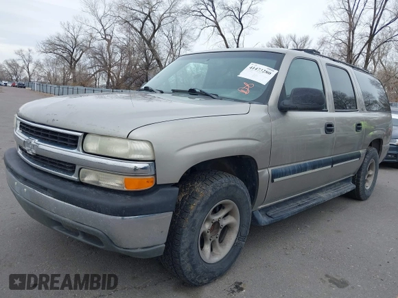 2002 Chevrolet Suburban LS with VIN 3GNFK16ZX2G128879, listed as a IAAI auction lot 41473280 with 1 mi miles. Bid and sale history available at carsss.com. Image 2.